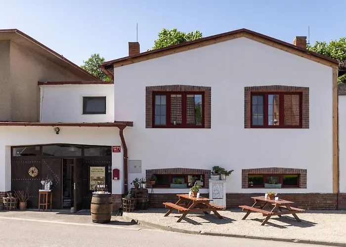 Penzion a vinařství NATURVINI